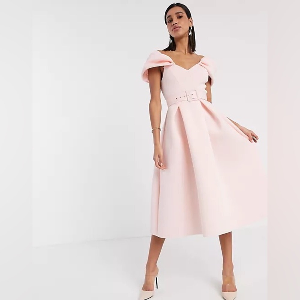 ASOS DESIGN Bow Sleeve Belted
Midi Dress 10. NWT